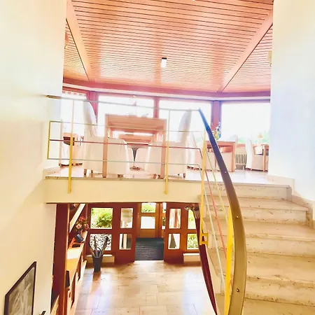 Sonnenberg Garni 4*