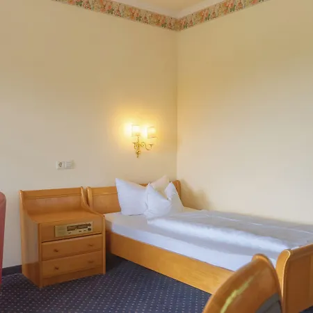 Sonnenberg Garni Отель 4*